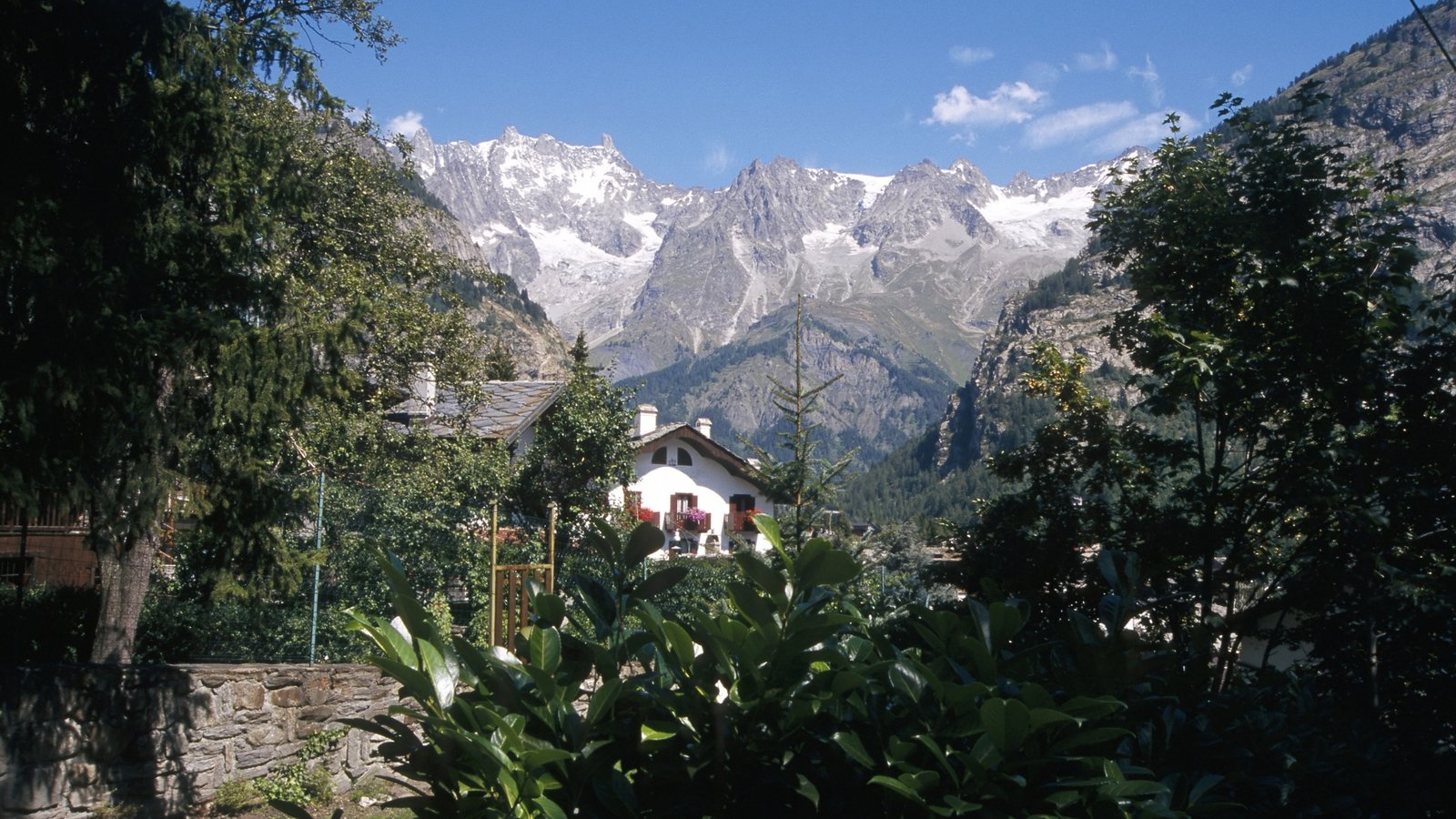Courmayeur: Where Italian Style Meets Alpine Adventure